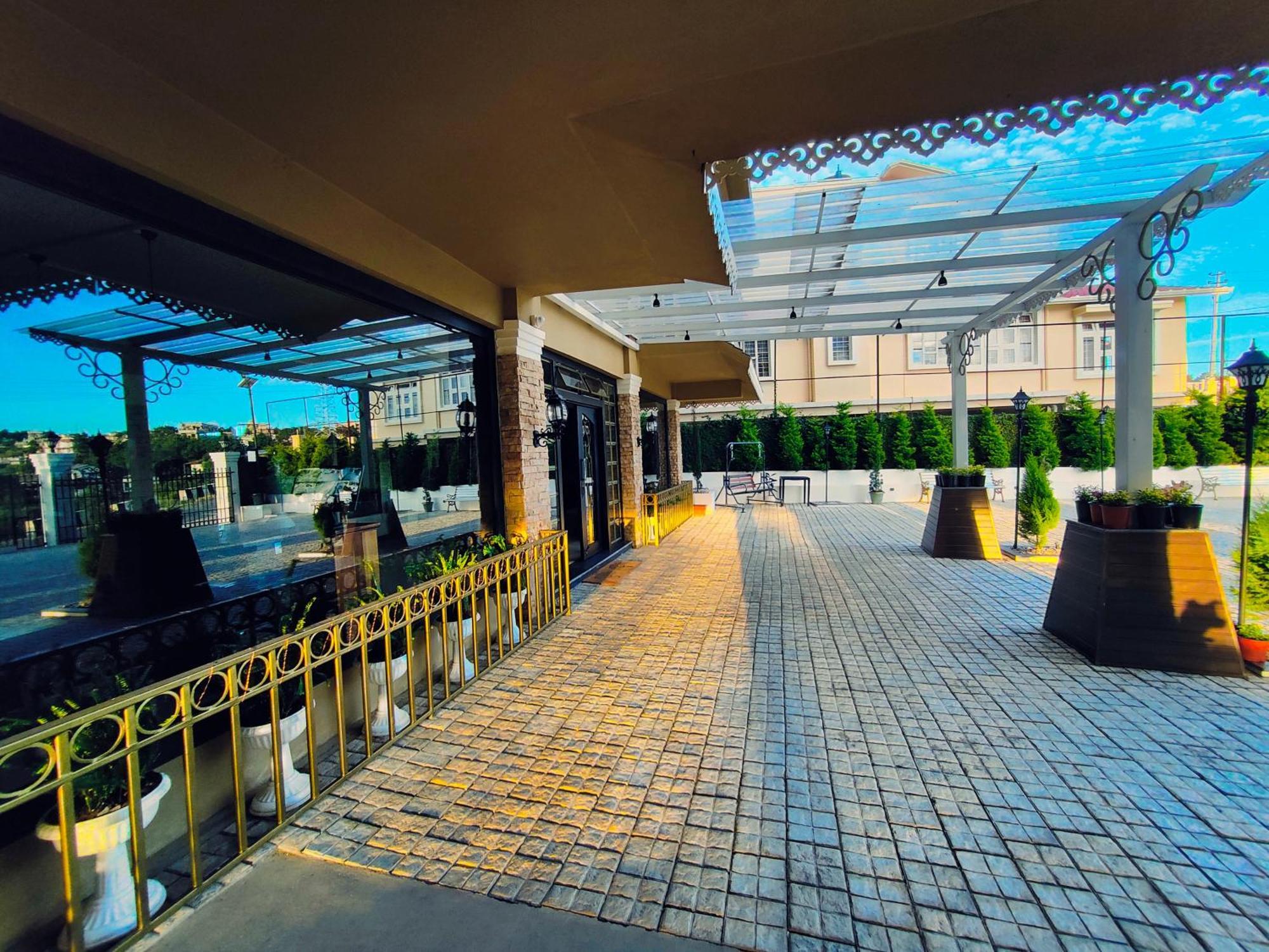 Hotel Acropolis Šillong Exteriér fotografie